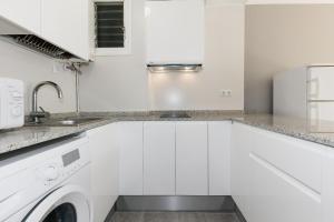 UHC Sayonara Apartments