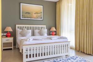 Luxury 3BHK Pool Villa with Wi-Fi near Baga Beach