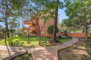 Beautiful Apartment Just 5 Minutes From the BEACH