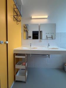 Les Terrasses du Rhône, Baix