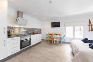 AlmeriaSuite Serenity Stay