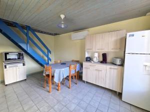 Maisonnette 3 chambres - Cosy avec terrasse et parking