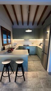 Beautiful house in Moraira with shared pool
