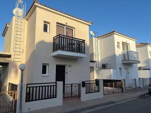 Pernera Sunrise Villa