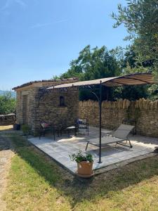 La Rochère - Hamlet with swimming pool in Gordes