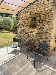 La Rochère - Hamlet with swimming pool in Gordes