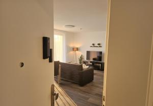 Apartments with Balcony & Parking - APOLONIAliving