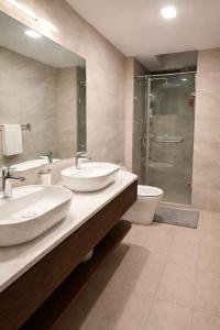 Luxury Seaview Penthouse with Private Balcony in dehiwala