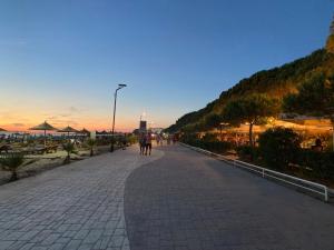 Dorm Stay - BEACH Acommodation