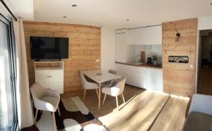 Appartement - Alpe DHuez-100 m des pistes