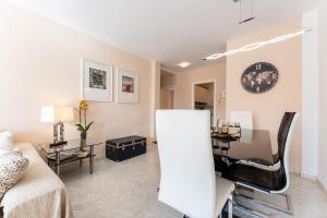 Penthouse 3-bedroom duplex