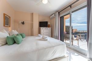 Penthouse 3-bedroom duplex