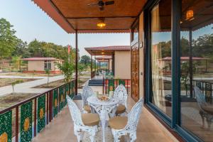 Growpure Luxury Farm Nature Resort The Kushalgarh Estate