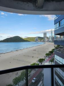 Apto frente mar 3 suítes