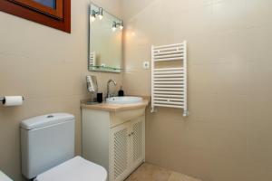 Front Line Golf Luxury , Private Retreat & Course Views