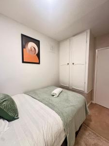 4-Bed Parking, Fast WiFi, M42 Great for team work