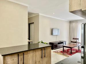 Midrand 2-Bedroom Oasis in Glen Austin