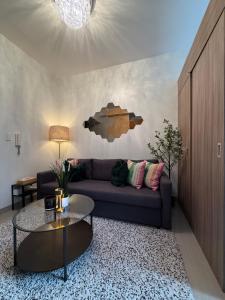 Shore2 Residence Pasay by N&R Valmont