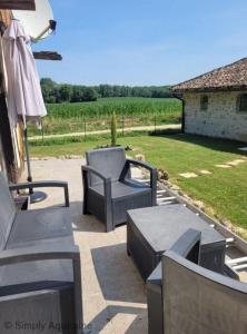 Holiday Home with Private Pool - Sleep 12