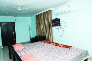 Ponnus Residency Attingal