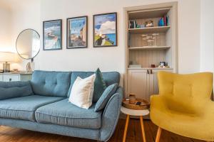 Woodside Road No 44 - Elie