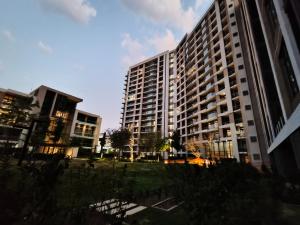 Comfort at 35 Menlyn Maine Residences