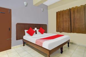 Hotel O HRR Hotels Near Paradise circle