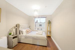 Ravenswood Penthouse