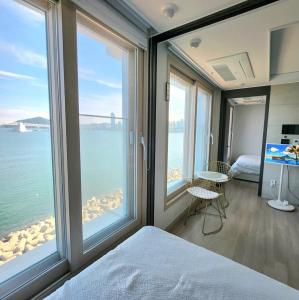 Busan#Gwangalli#감성숙소#광안대교#일출#오션뷰