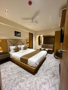 Hotel Belleview VASTRAPUR