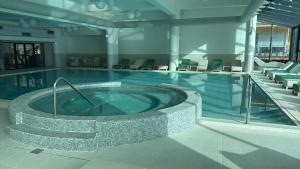 Eliss Studio Sinaia - spa si piscina contra cost