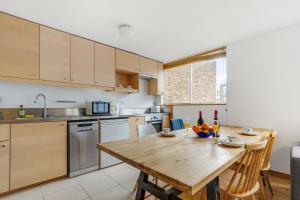 Top Rated 2BR and Balcony by Old St for 6