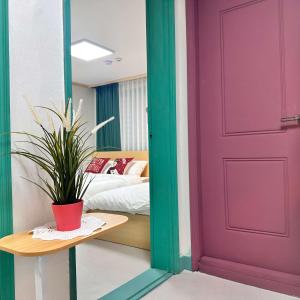 Seoul K-Beauty Cozy Retreat Families Couples Friends Welcome Yeonsinnae Sta 5min GTX A Seoul Sta 5min