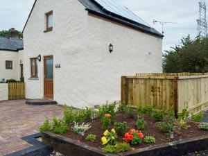 Gardeners Lodge