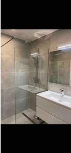 Apparemment 1 chambre