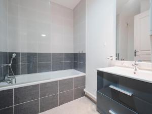 Saint Clair N312 2P4