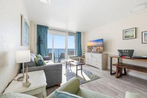 Sapphire Sea at Boardwalk Tower w Lazy River