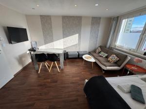 FeWo Domo46 mit Balkon, Waschmaschine & Smart TV