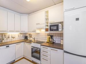 Holiday Home Karhunvartijan linna a2 by Interhome