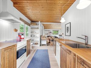 Holiday Home Magrete - 900m from the sea by Interhome