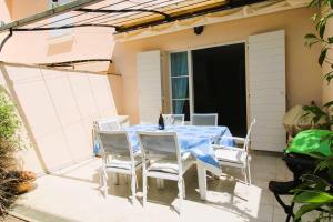 GASVERO Maison climatisée dans domaine privé avec piscine