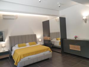 Seafront apartment Kotor Center W