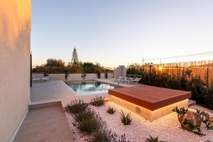 Villa Colombo - IsulaTravel