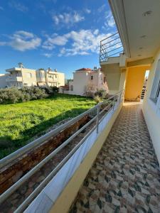 Renas Apartments in Chios island