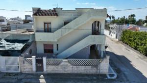 Casa Giglio 2 a soli 200 mt dalla spiaggia di Scala di Furno Porto Cesareo