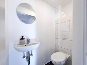 Holiday rental I Eschenlohe, Modern Bright Apartment with Mountain View