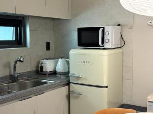 -40percent SUPER SALE 3R4B STAY JEONG