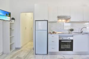 The Stone Apartment, Los Gigantes, Heated Pool