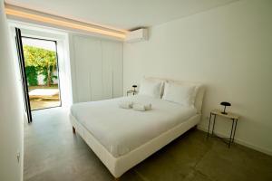 Central Vilamoura Modern 3-Bedroom Apartment