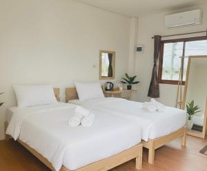 Ping Rati Riverside Hostel